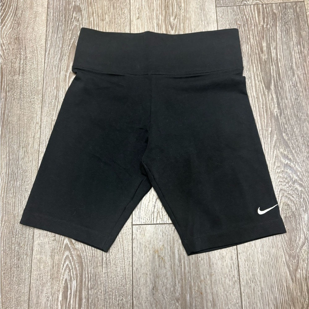 Nike Women's Black Tight fit Shorts